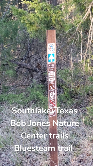 Southlake, Texas Bob Jones Nature Center trails Bluesteam trail